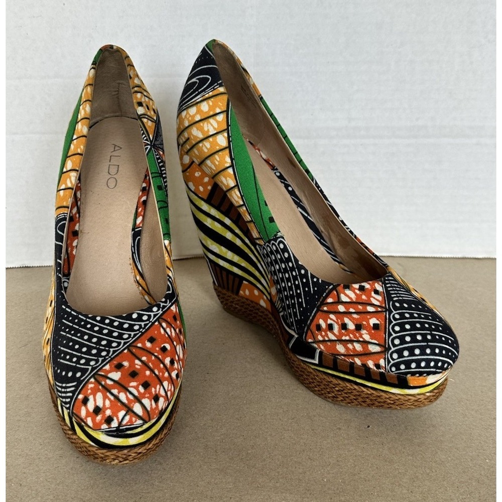 Aldo Tribal Motive Print Platform Wedge Heels Size 41 US 10 Orange Yellow‎ Brown